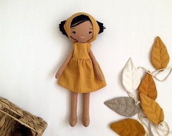Muñeca Camelia